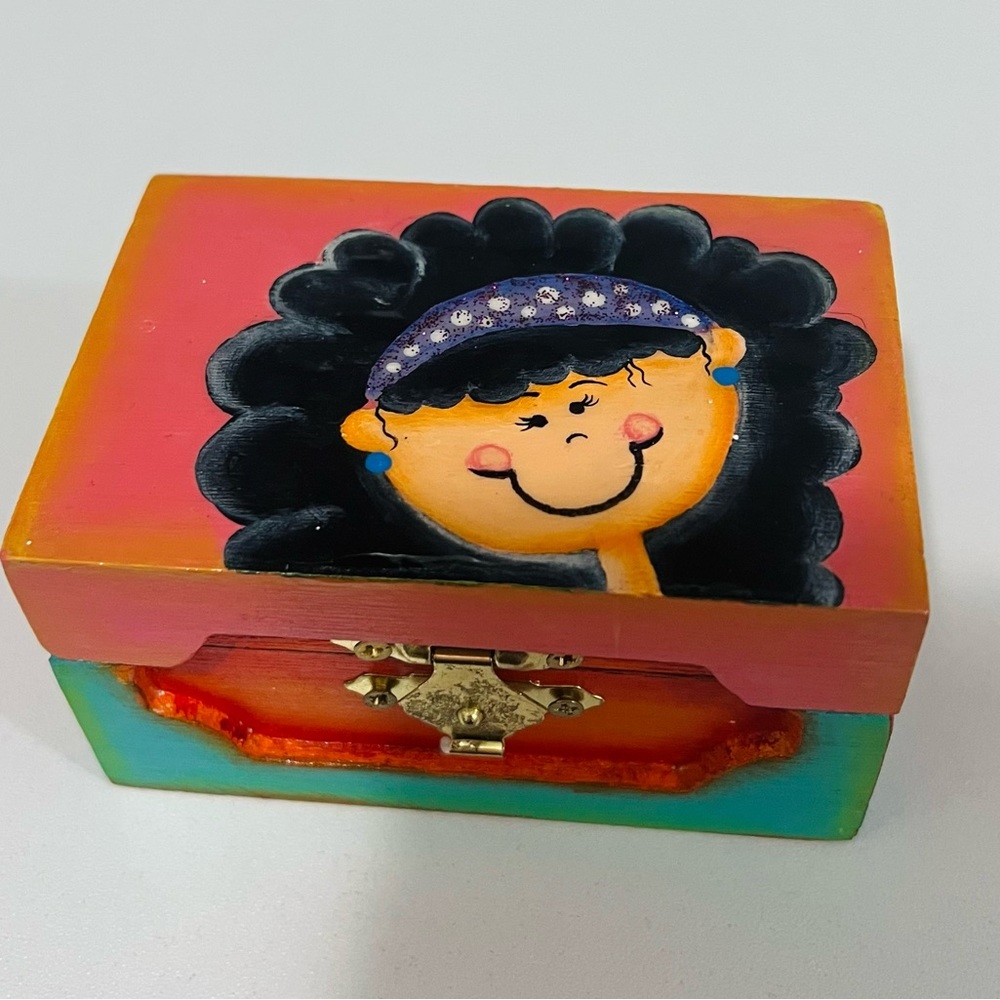Wooden chest 💯%Art! 🎨 👩‍🎨Beautiful handmade design ✍🏼